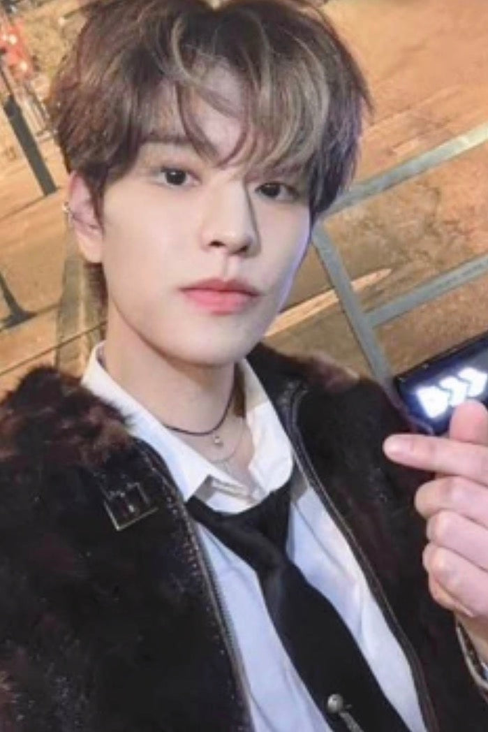 K-POP STRAY KIDS ★★★★★ (5-STAR) SEUNGMIN OFFICIAL PHOTOCARD
