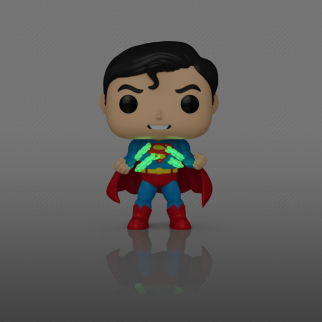 Funko Pop! Superman 615 Glows in the Dark Figure + Pop Protector
