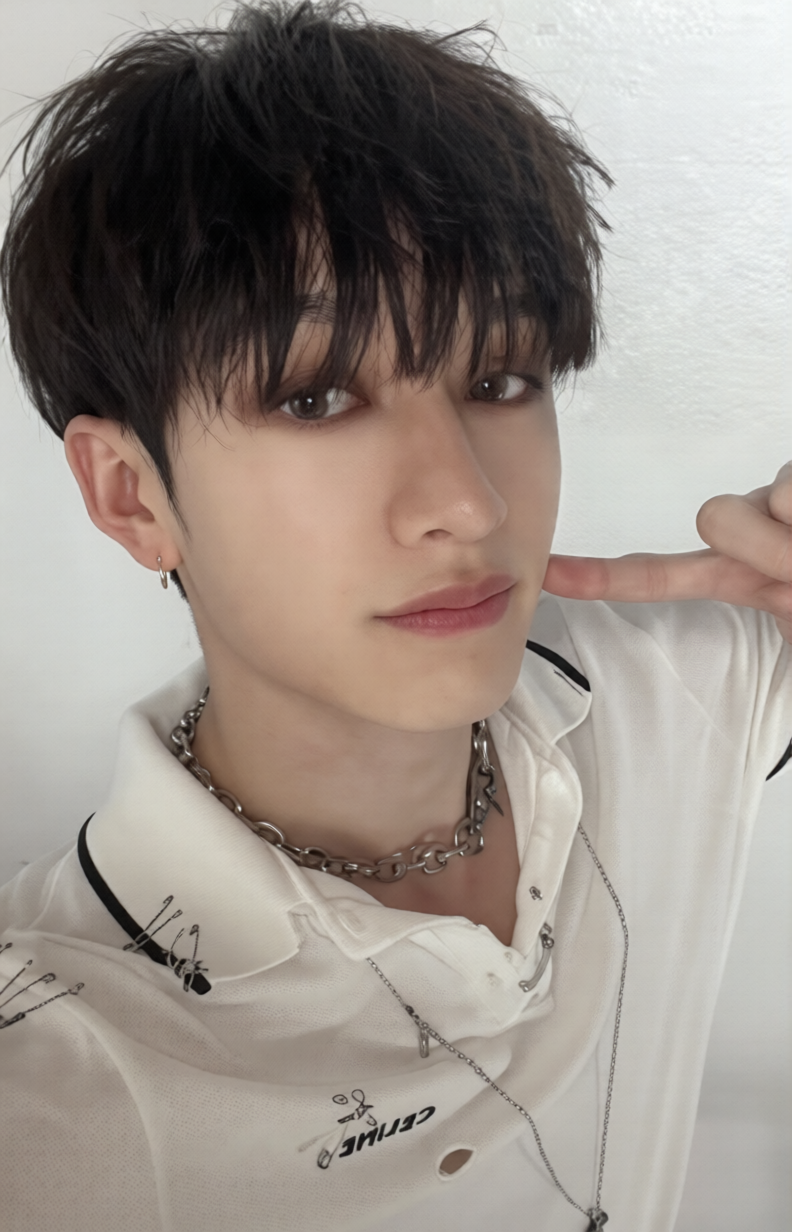 K-POP STRAY KIDS 樂-STAR BANG CHAN OFFICIAL PHOTOCARD