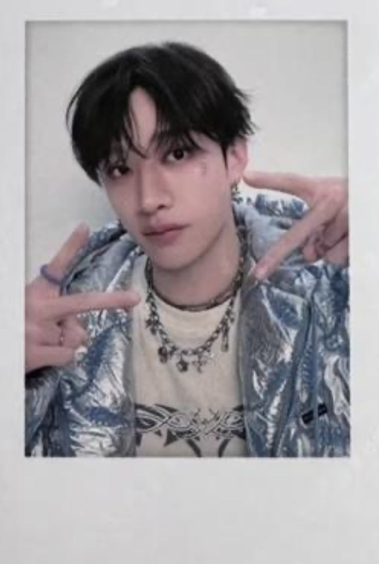 K-pop Stray Kids 5TH FANMEETING ‘SKZ 5’CLOCK’ TINCASE POLAROID SET BANG CHAN Official Photocard