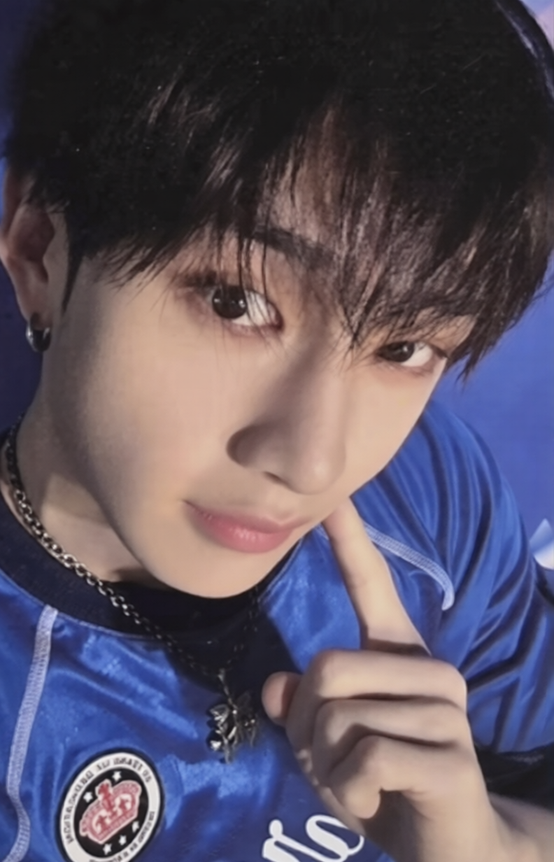 K-POP STRAY KIDS 2025 Season’s Greetings [The Street Kids] JYP SHOP BANG CHAN OFFICIAL PHOTOCARD