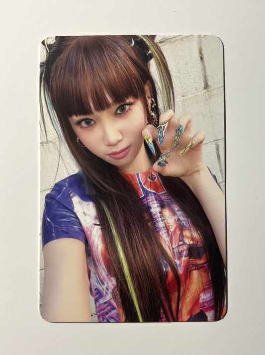 K-pop Le Sserafim CHAEWON CRAZY Weverse Album Ver. A Official Photocard