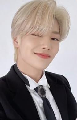 K-POP STRAY KIDS Nacific I.N OFFICIAL PHOTOCARD