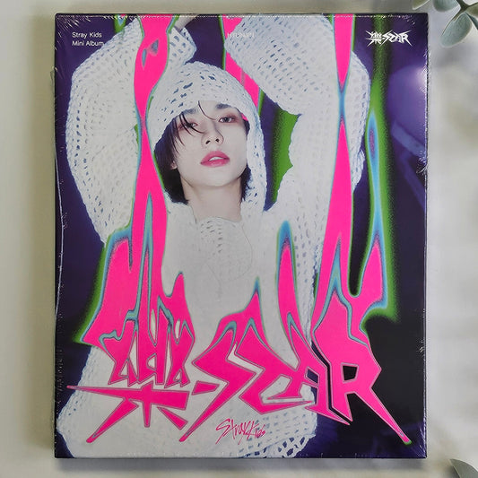 K-pop Stray Kids - 樂-STAR (Postcard Version Album) (Hyunjin Ver.)