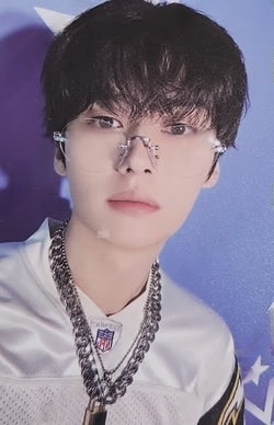 K-POP STRAY KIDS 2025 Season’s Greetings [The Street Kids] LEE KNOW OFFICIAL PHOTOCARD