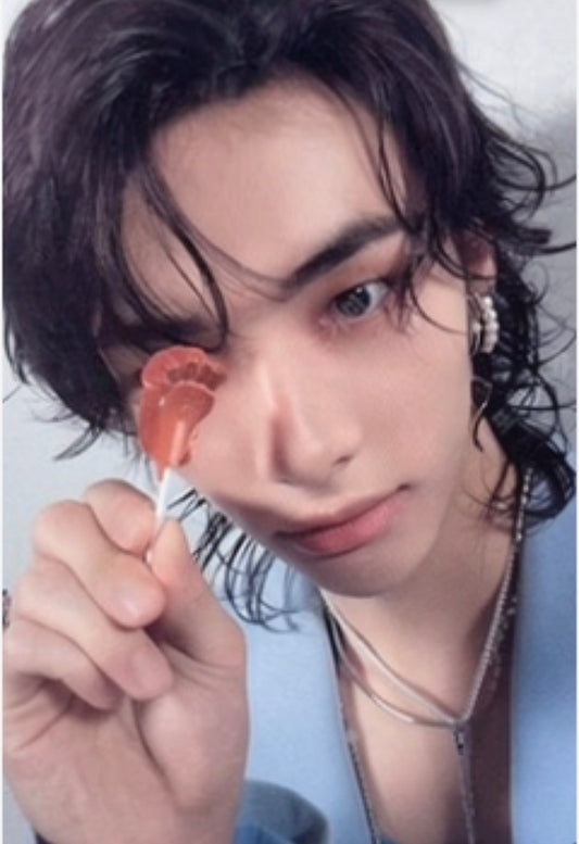 K-POP STRAY KIDS GIANT Standard Edition HYUNJIN OFFICIAL PHOTOCARD