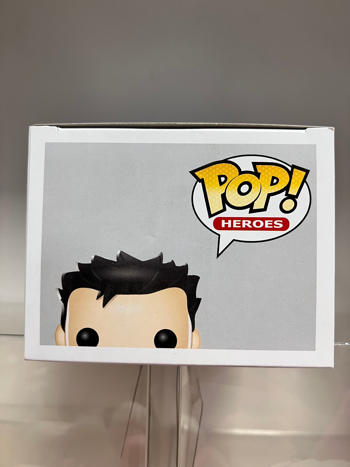 DC UNIVERSE SUPERBOY 31 FUNKO POP FIGURE+ PROTECTOR (VAULTED RARE)