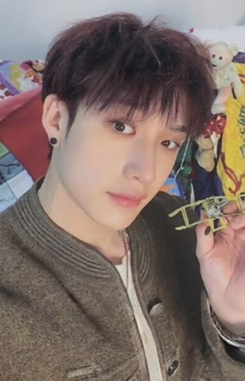 K-POP STRAY KIDS OFFICIAL FANCLUB STAY 4TH GENERATION [STAY HIDEOUT] BANG CHAN OFFICIAL PHOTOCARD