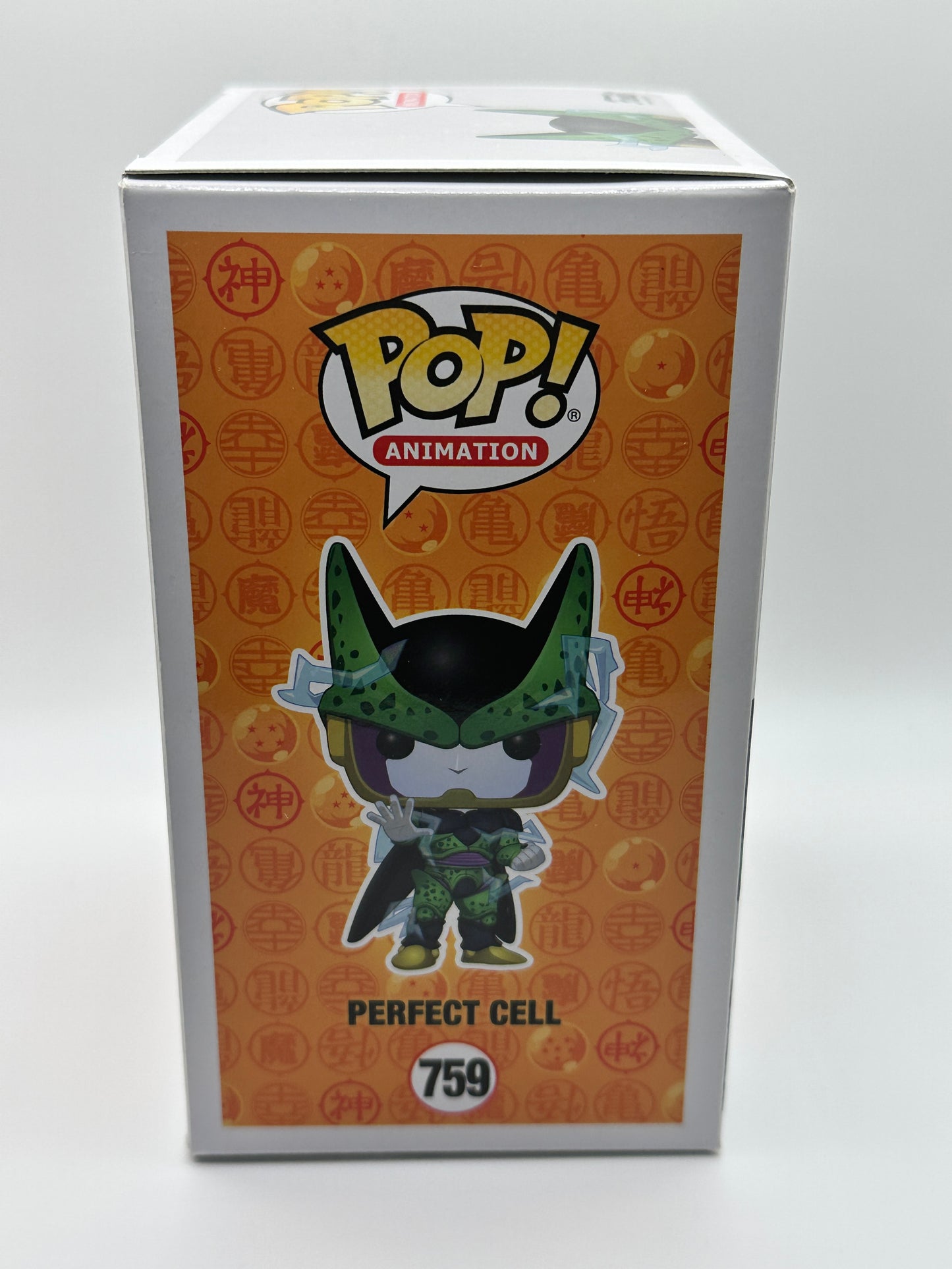 Funko Pop! Vinyl: Dragon Ball Z - Perfect Cell (GITD) - ECCC 2020 Official Con Sticker + PoP Protector