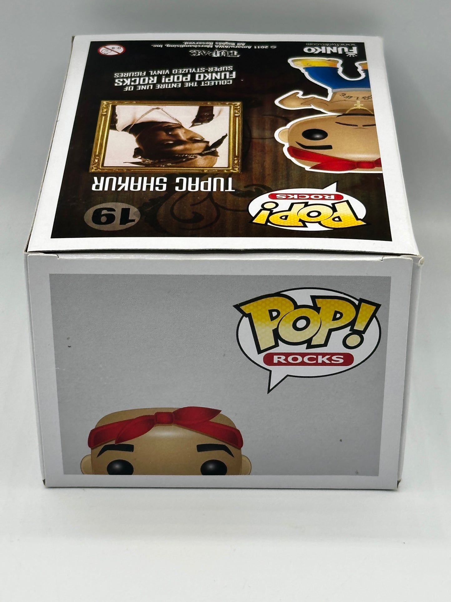 TUPAC 19 - Funko POP! Rocks Vinyl Figure 2011 Vaulted RARE (BOX IMPERFECTIONS SEE IMAGES ) + PROTECTOR