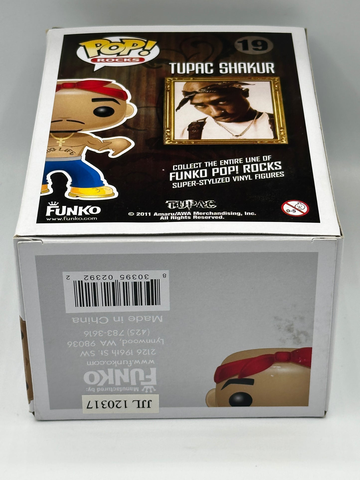 TUPAC 19 - Funko POP! Rocks Vinyl Figure 2011 Vaulted RARE (BOX IMPERFECTIONS SEE IMAGES ) + PROTECTOR