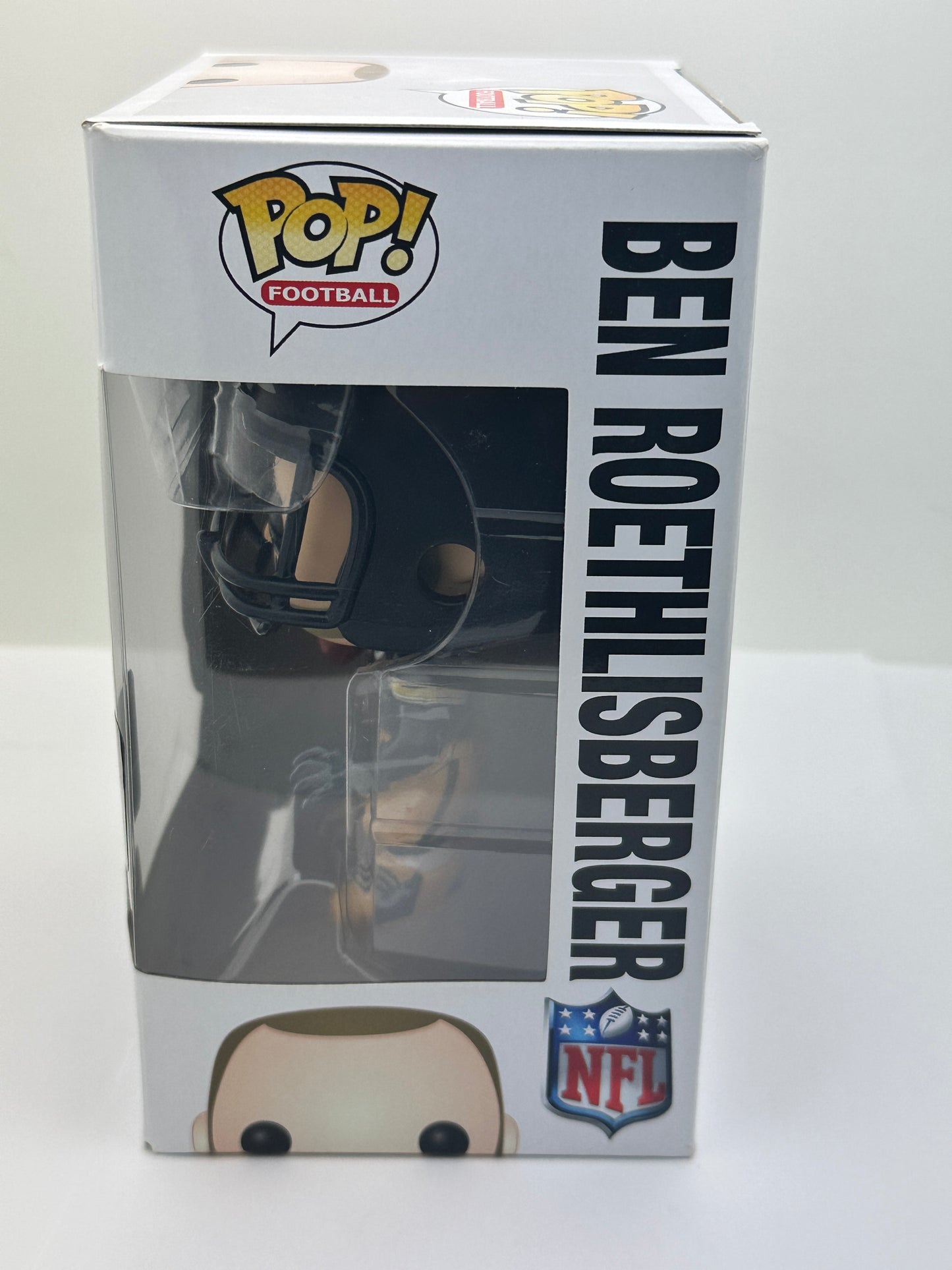 Funko POP NFL #31 Pittsburgh Steelers Ben Roethlisberger + PoP Protector