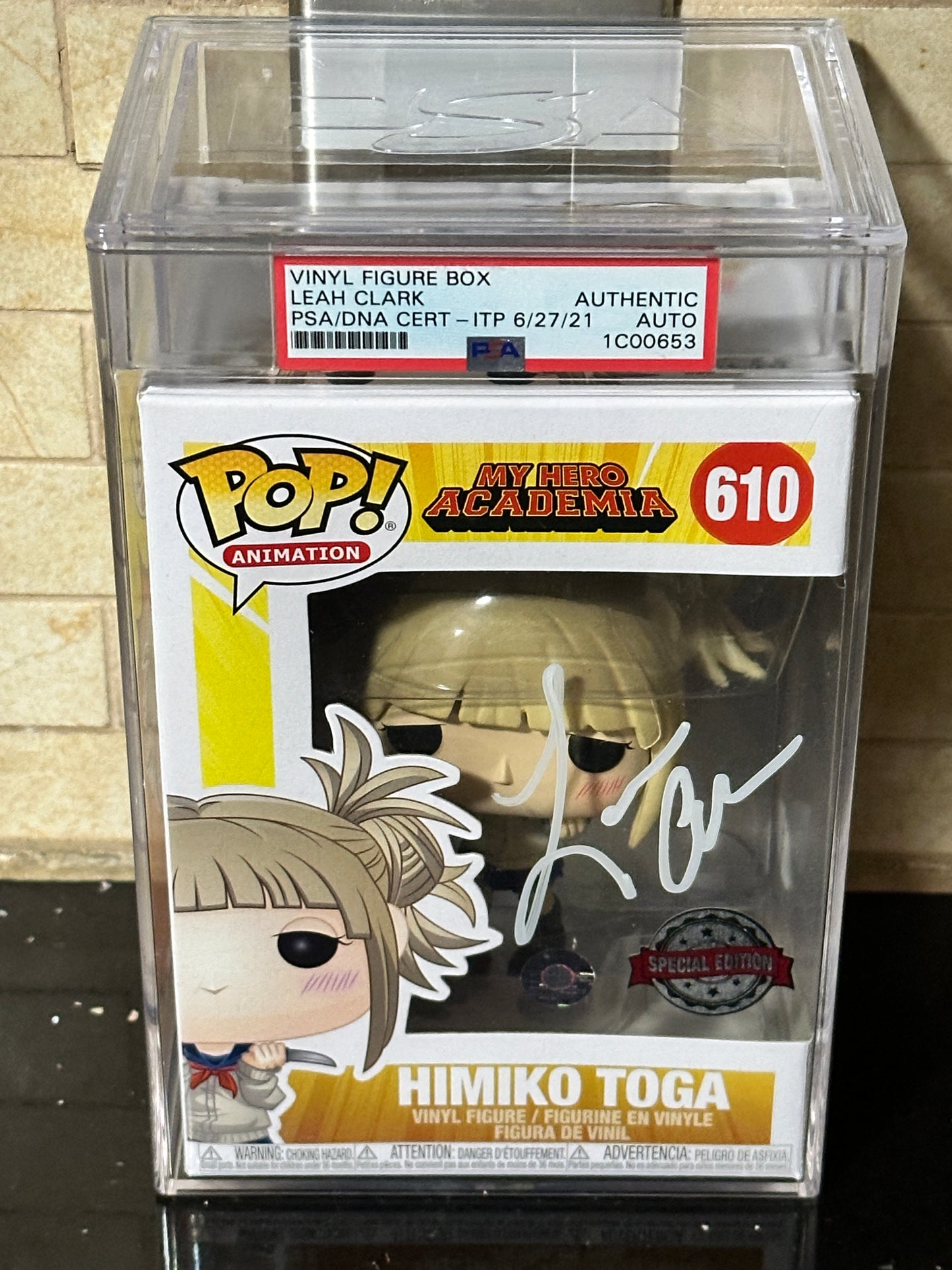 FUNKO POP! MHA AAA Exclusive Himiko Toga #610 Signed by Leah Clark PSA encapsulated hardstack