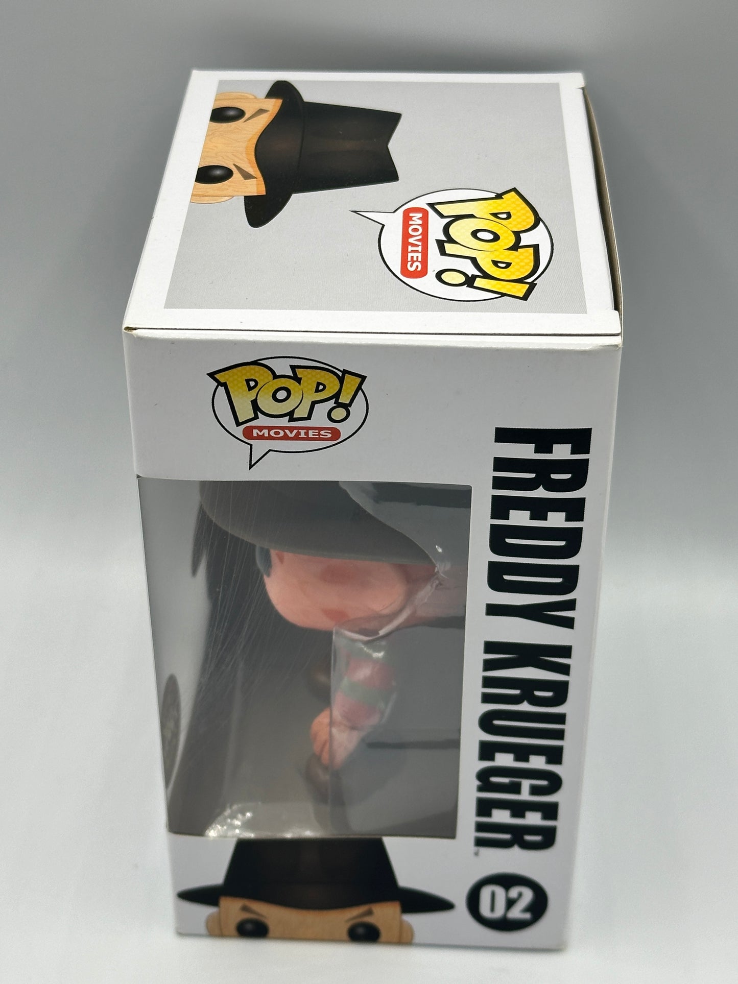 Funko Pop! Nightmare on Elm Street: Freddy Krueger #02 Glow in the Dark Chase + PoP Protector