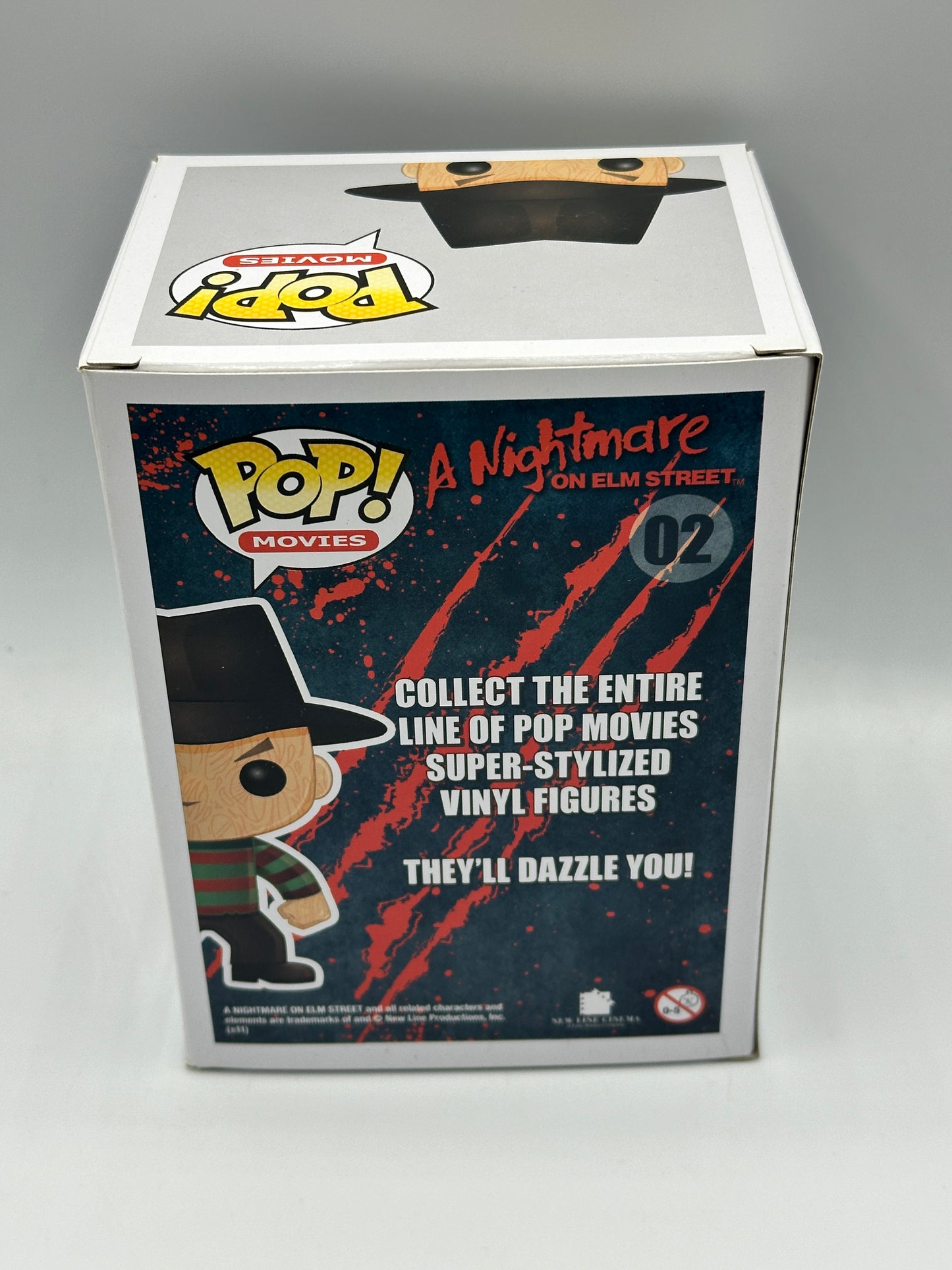 Funko Pop! Nightmare on Elm Street: Freddy Krueger #02 Glow in the Dark Chase + PoP Protector