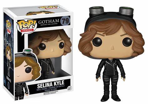 Funko POP! Heroes: Gotham #79 - Selina Kyle + PROTECTOR!
